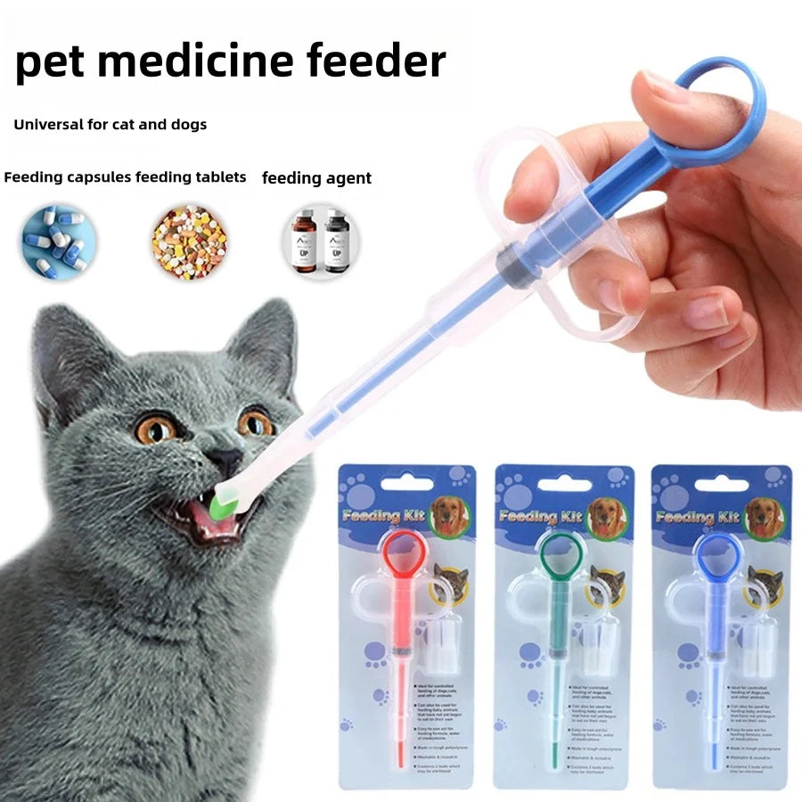 Integrated pet medicine dispenser, cat and dog syringe, cat pill syringe, dropper, deworming feeder