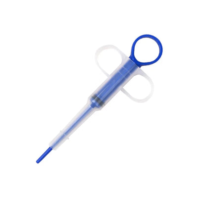 Integrated pet medicine dispenser, cat and dog syringe, cat pill syringe, dropper, deworming feeder