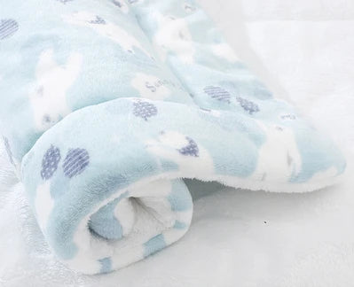 Pet Sleeping Mat Dog Bed Cat Bed Soft Hair Thickened Blanket Pad Fleece Home Washable Warm Bear Pattern Blanket Pet Supplies