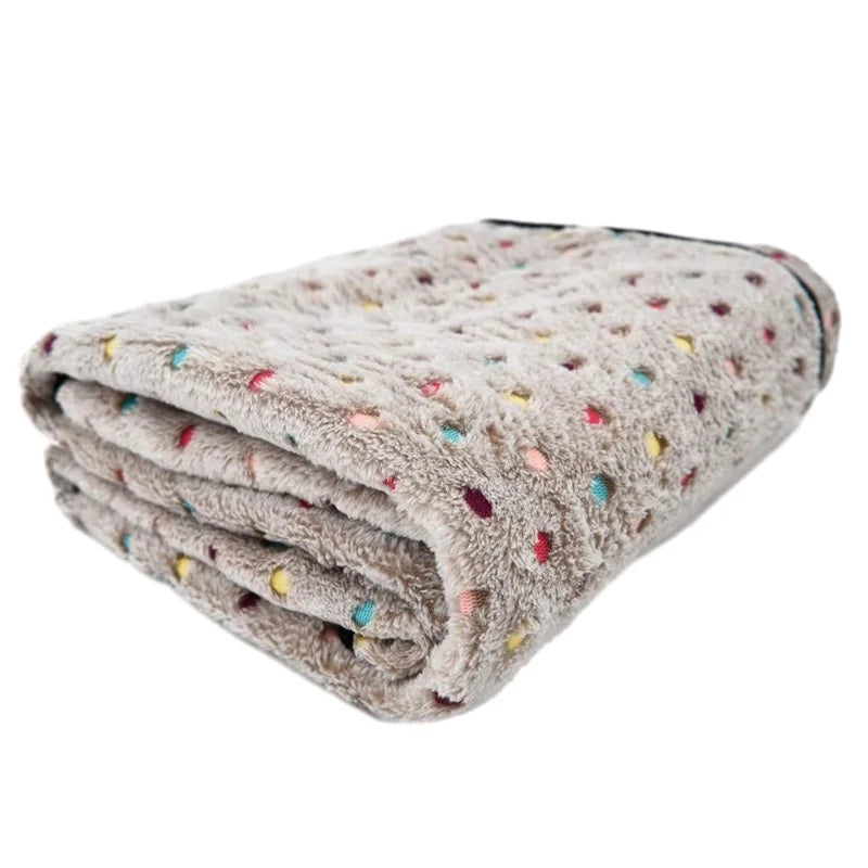 Soft Fluffy Pet Blanket Cute Dot Pattern Cozy Warm Blanket for Cat Dogs Bed Small Large Dogs Mat Cover Pet Supplies