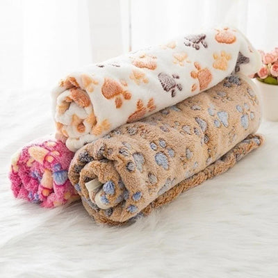 Soft Fluffy Quality Pet Blanket Cute Cartoon Pet Mat Warm and Comfortable Blanket for Cats and Dogs