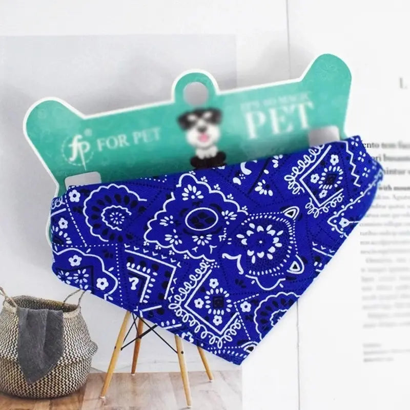 Pet Bibs Adjustable Pet Saliva Towel Dog Puppy Cat Neck Scarf Bandana Collar Triangle Bib Neckerchief