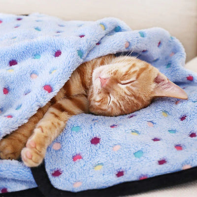 Soft Fluffy Pet Blanket Cute Dot Pattern Cozy Warm Blanket for Cat Dogs Bed Small Large Dogs Mat Cover Pet Supplies